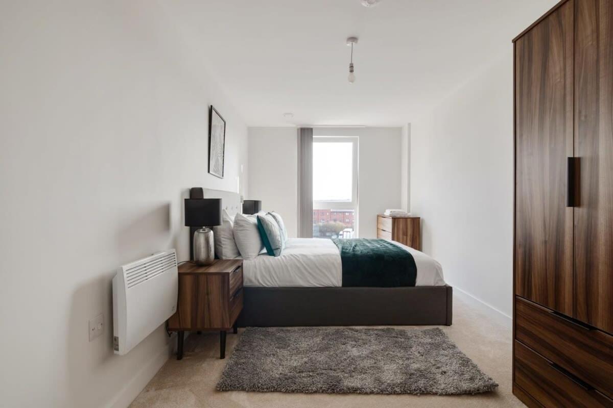 Beautiful 2 Bed Apartment In A Converted Mill Leeds  Exterior photo
