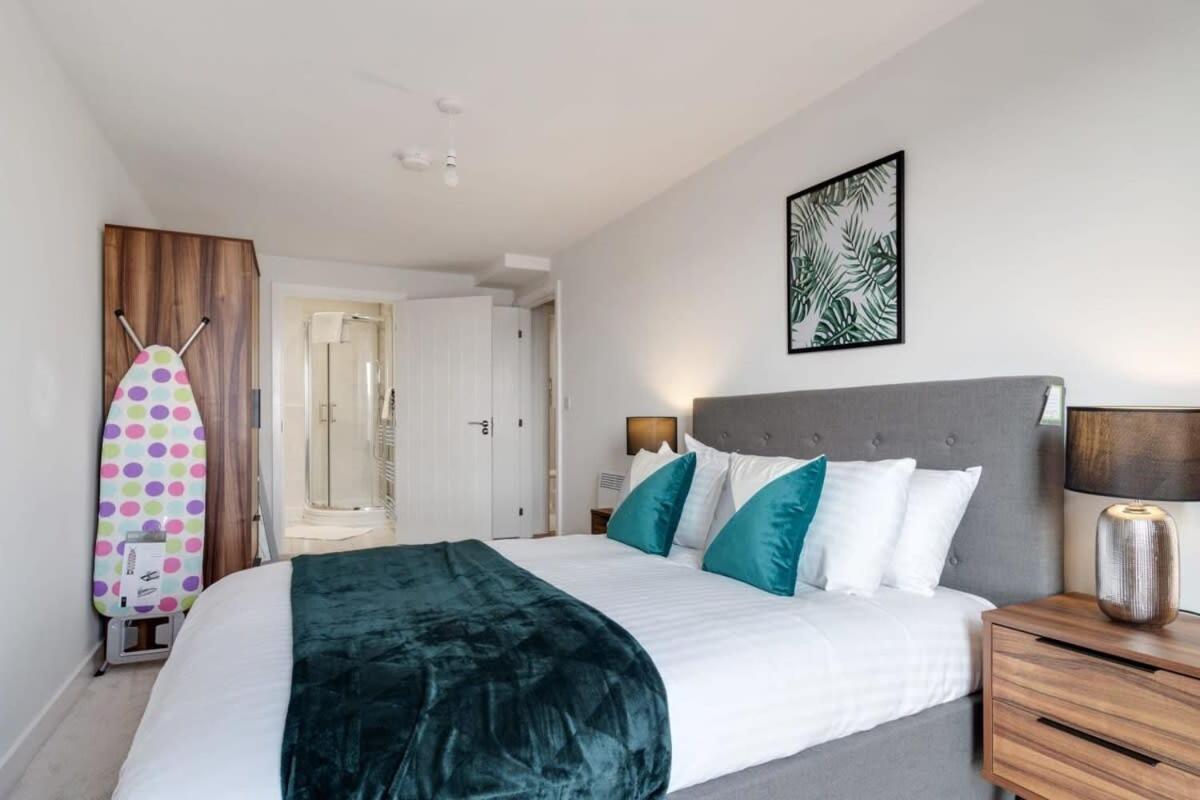 Beautiful 2 Bed Apartment In A Converted Mill Leeds  Exterior photo